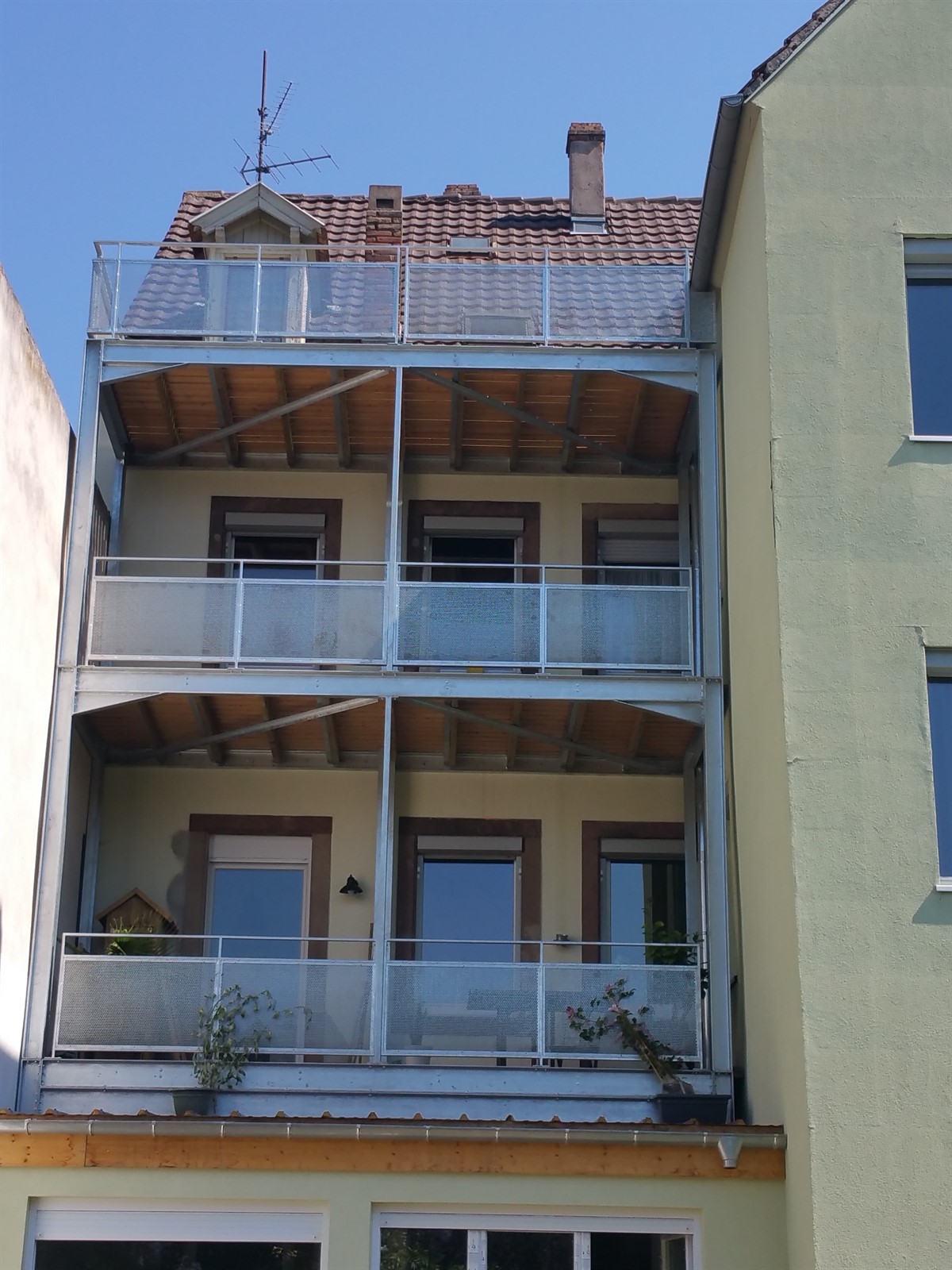 20170529_110849_1200X1600 100X100 | Bettinger Metallerie Création de Terrasse – Escalier Extérieur Wittenheim 0
