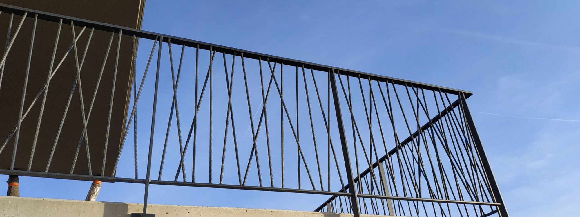 GARDE CORPS BARREAUDAGE OBLIQUE 2000X750 | Bettinger Metallerie Garde – corps extérieurs Kingersheim